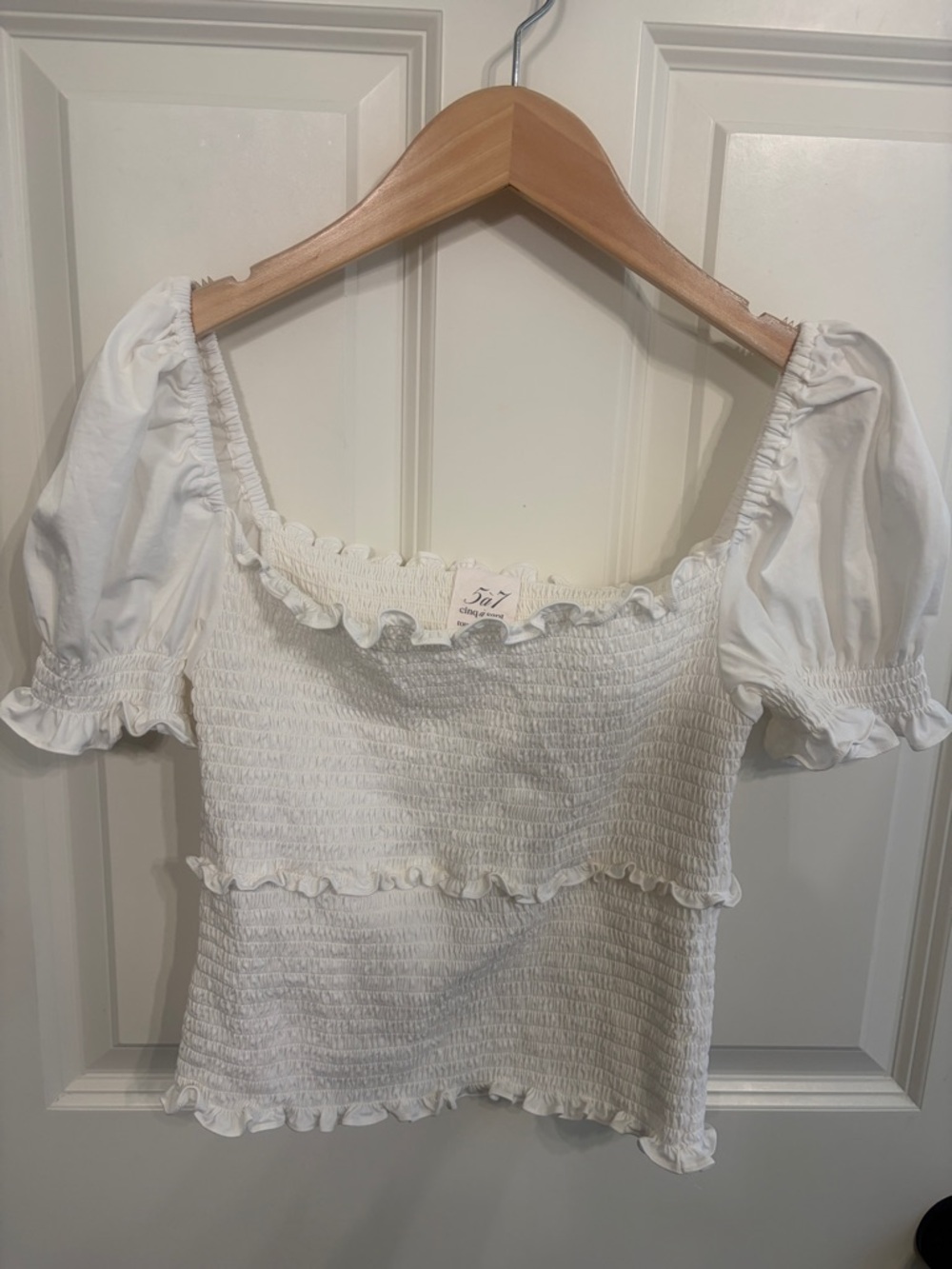 Like new designer Cinq a Sept White Smocked Puff Sleeve Square Neck Top size S. - Picture 3 of 12